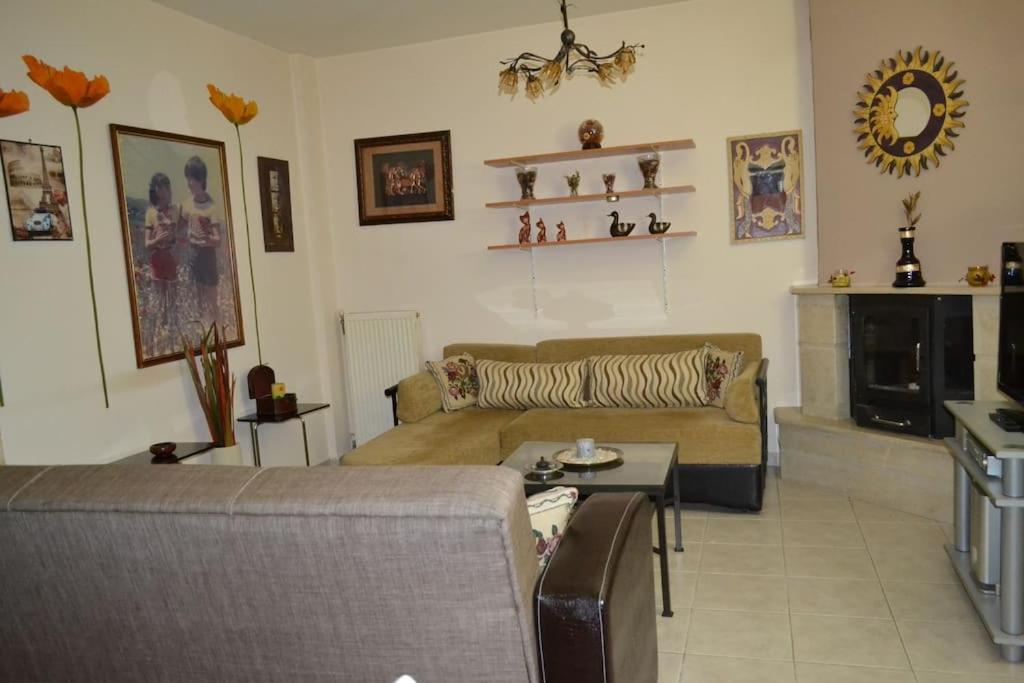 Vasiliki'S Cosy House Apartment Nea Michaniona Bagian luar foto