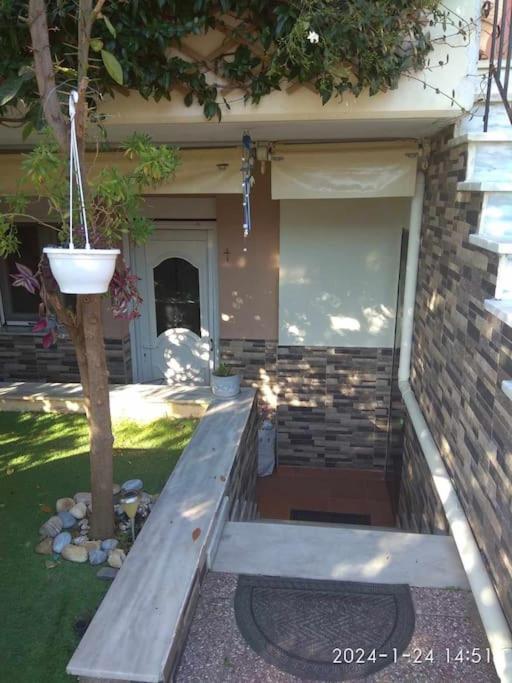 Vasiliki'S Cosy House Apartment Nea Michaniona Bagian luar foto