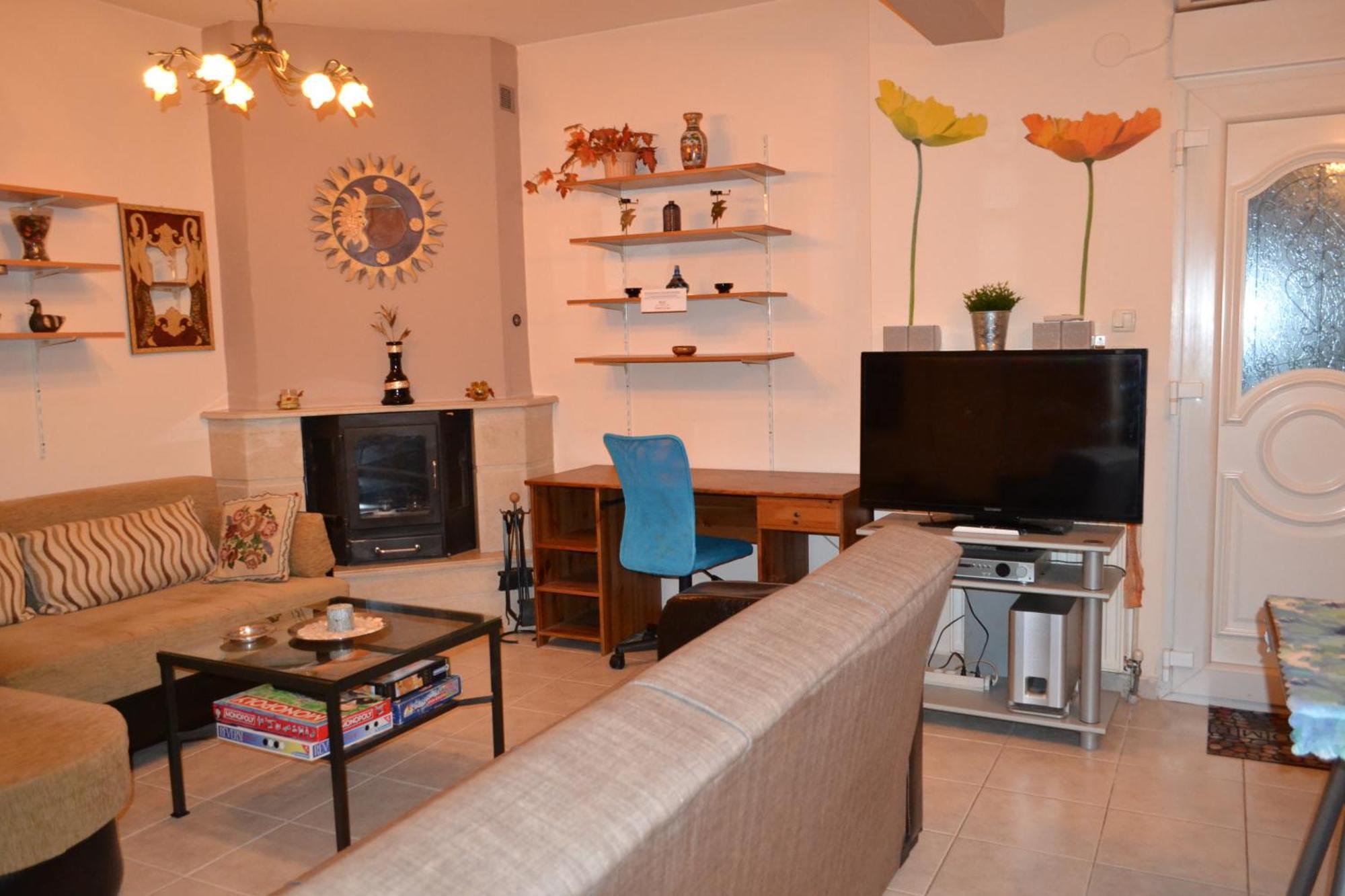 Vasiliki'S Cosy House Apartment Nea Michaniona Bagian luar foto