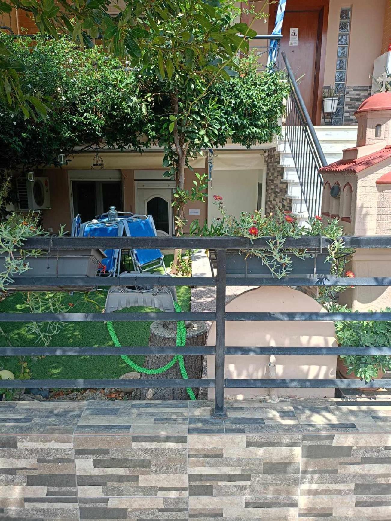 Vasiliki'S Cosy House Apartment Nea Michaniona Bagian luar foto